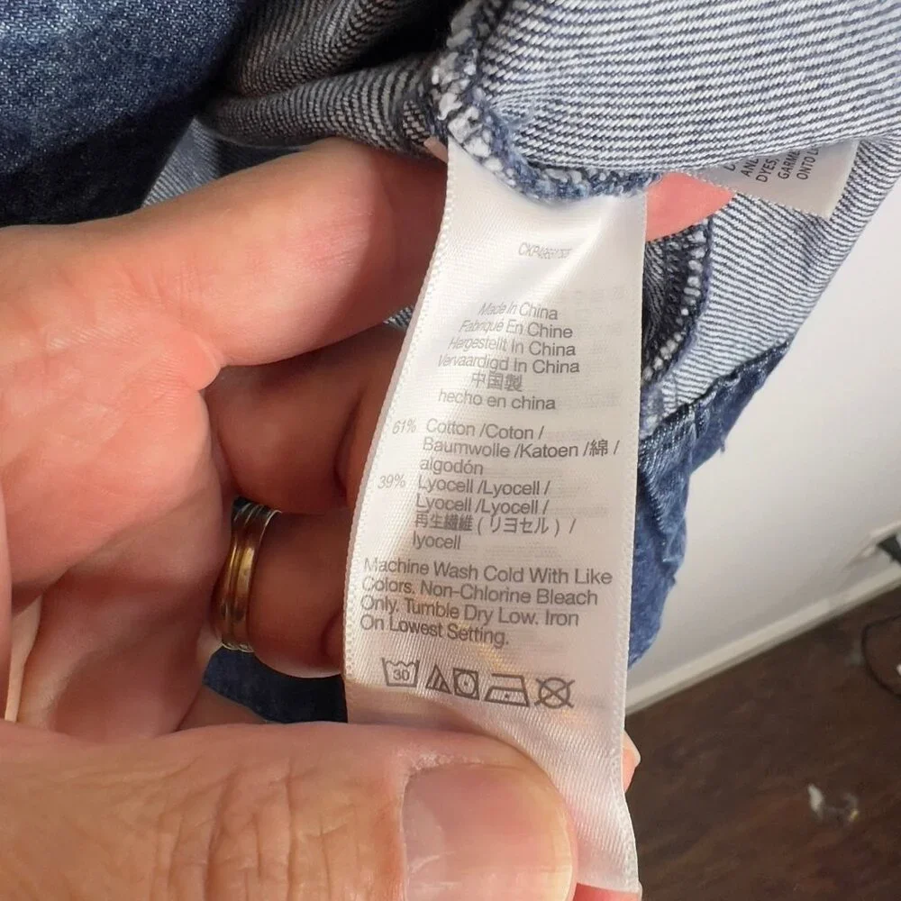 Madewell $88 Squareneck Tank in McNair Wash: Airy Denim Edition Size M NU421 - Picture 6 of 7